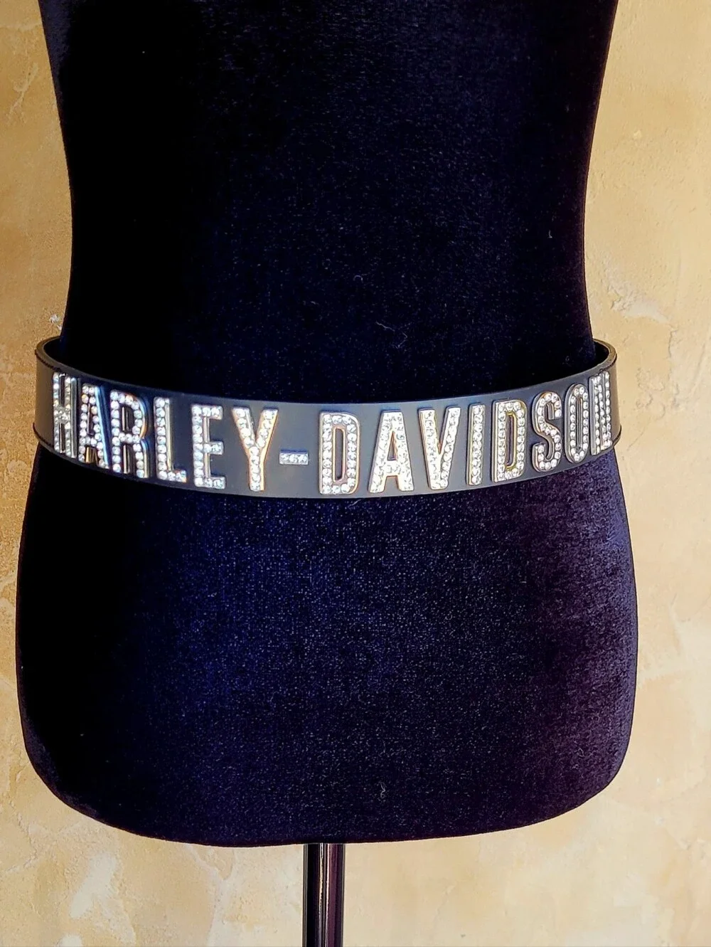 Harley-Davidson Women's Black Sparkling Crystal Logo Belt.  Cool Very Chic